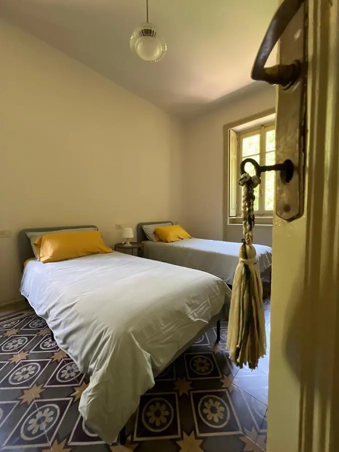 Villa Pia Lena Magreglio Casa vacanze