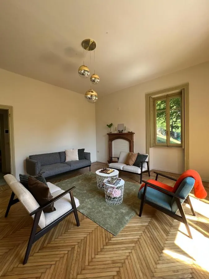Villa Pia Lena Magreglio 0*,  Italia